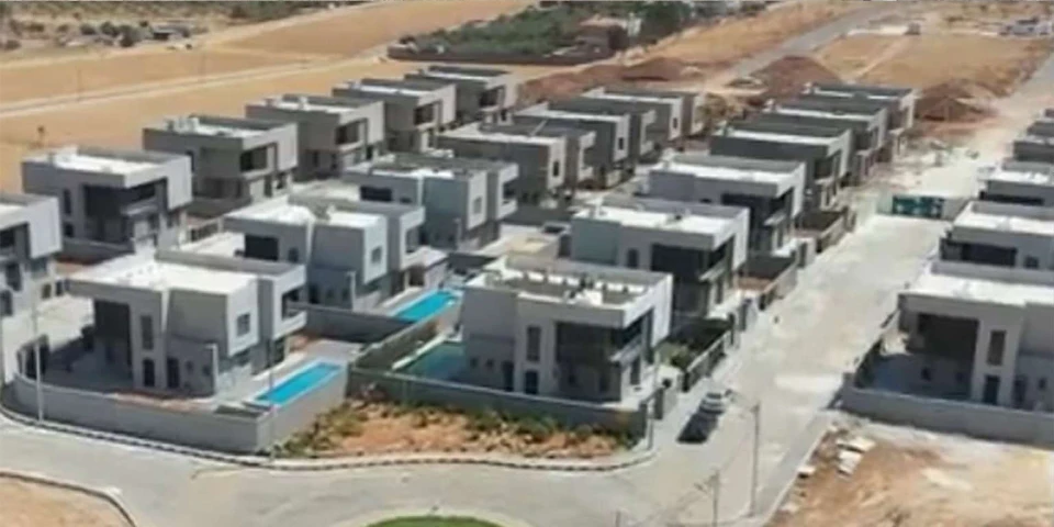 Victoria Compound — View project